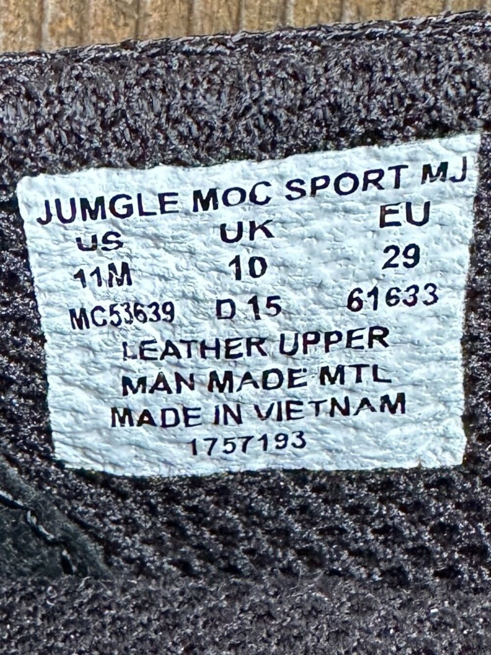NWOT Merrell Black Leather Mary Janes with Elastic Strap in Girls 11M/EU 29 - Picture 8 of 11
